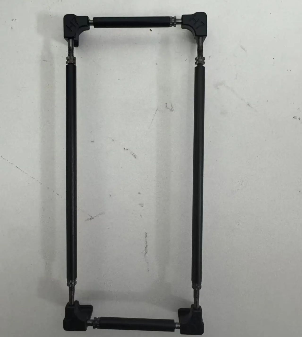 غطاء حماية أصلي من المعدن لهوا - مراجعة Metal Bumper Aluminum Frame Case وسعره