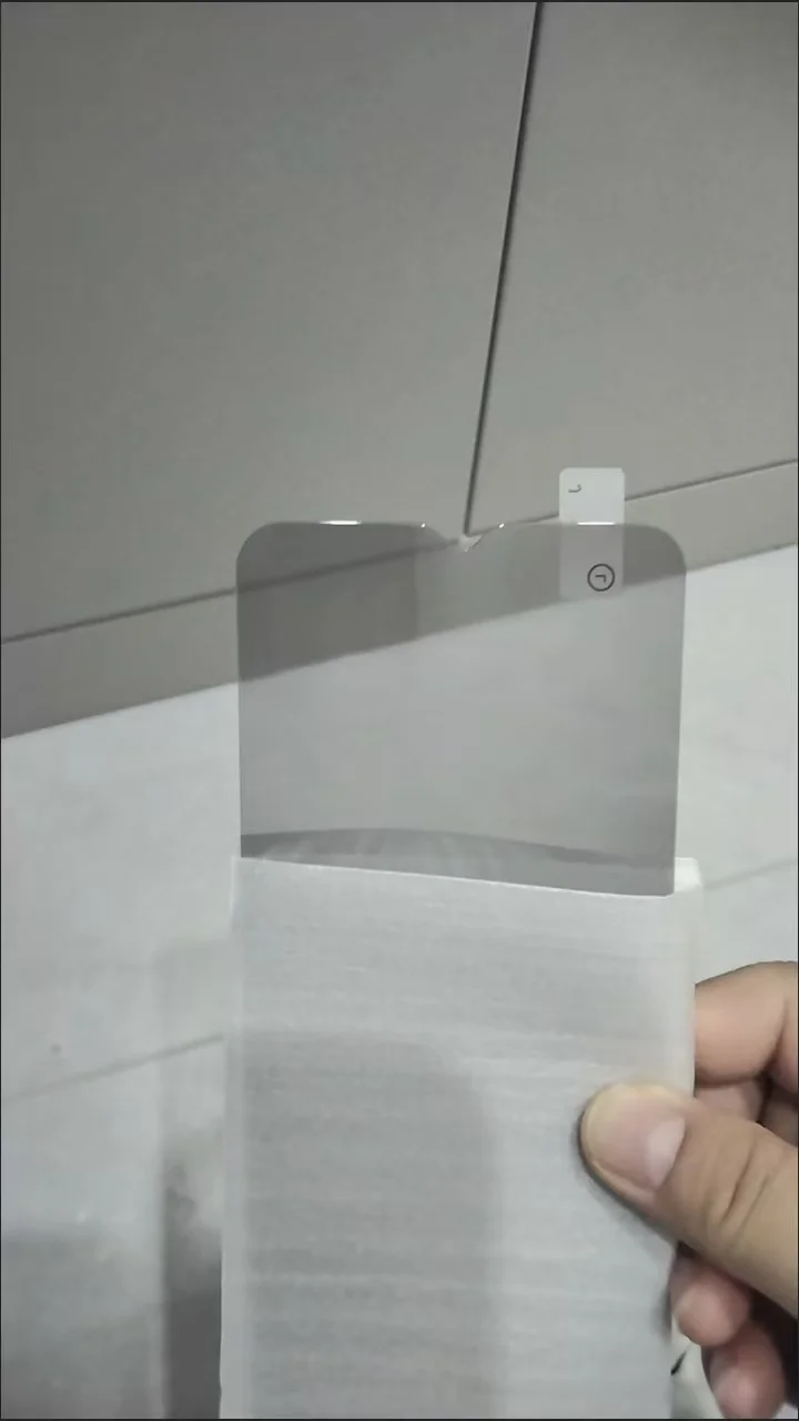 قطعة واحدة من غطاء زجاجي مقوى  - مراجعة Anti Spy Privacy Glass Case وسعره